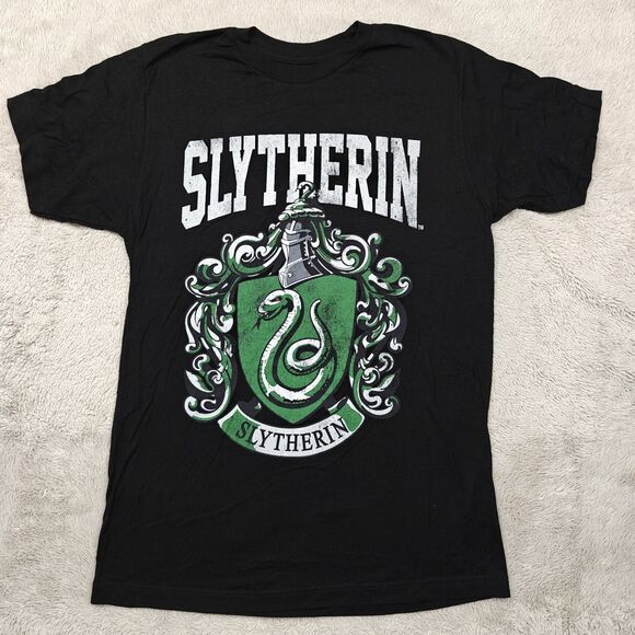 Slytherin Harry Potter Graphic T-Shirt Women's M Black Coat of Arms Logo - Picture 1 of 4